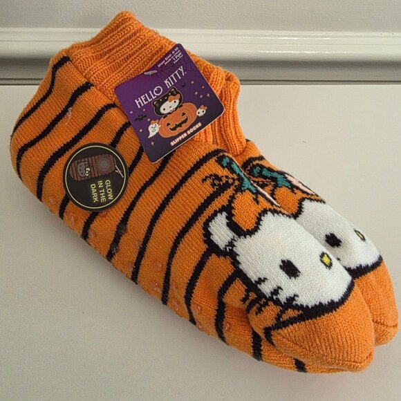 HELLO KITTY Grip Slipper Socks | Halloween Glow in the Dark | Cute Pumpkin NEW - Picture 1 of 8